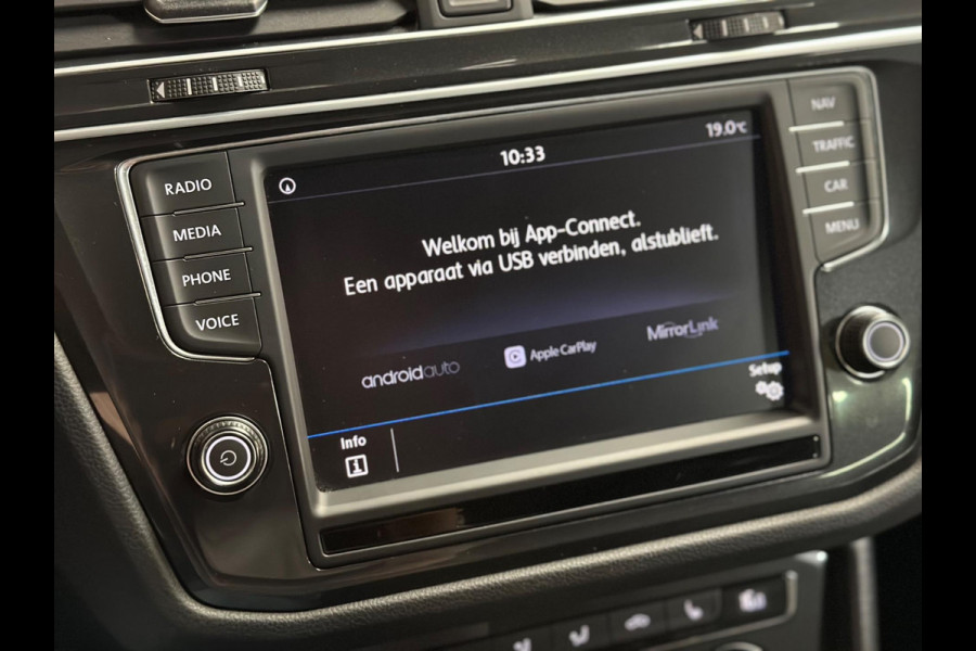 Volkswagen Tiguan 1.4 TSI ACT Comfortline Business R | Trekhaak | DAB | CarPlay | 360 camera | virtual dash