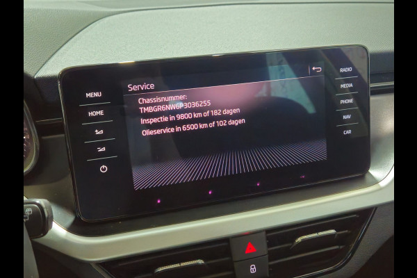 Škoda Kamiq 1.0 TSI Business Edition | Trekhaak | Camera | Carplay