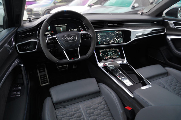 Audi RS6 Avant RS 6 TFSI Quattro | Keramisch | Urban Carbon | Akrapovic | Panorama | Audi Exclusive interieur | Stoelverkoeling |