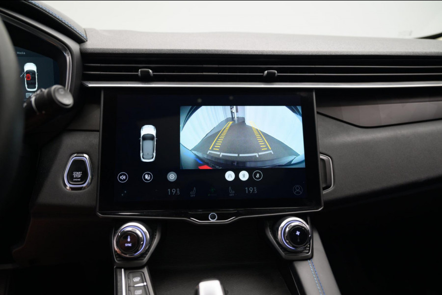 Lynk & Co 01 1.5 261PK Plug-in Hybrid *Origineel NL*360° Camera* Pano/dak Apple/Carplay Adaptive/Cruise