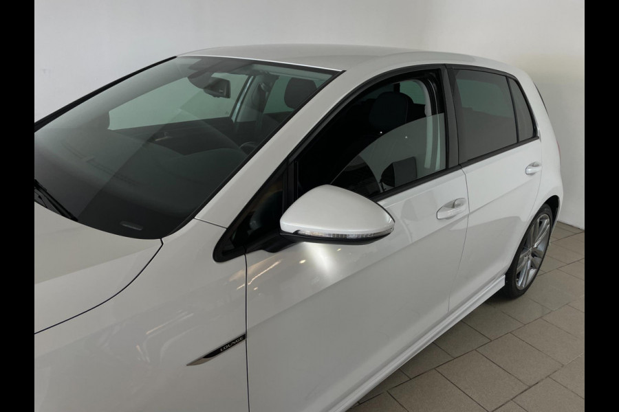 Volkswagen Golf 1.2 TSI R-Line Lounge Edition AIRCO NAVI CRUISE BLUETOOTH APPLE CARPLAY R-LINE VELGEN PRIVACYGLAS NIEUWSTAAT