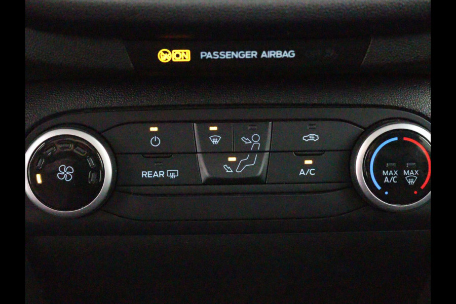 Ford Fiesta 1.1 Trend Sport | Navigatie | Apple Carplay & AndroidAUTO | Privacy Glass | Airco |