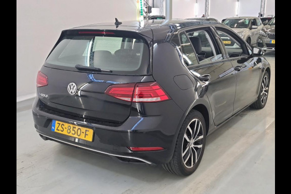 Volkswagen e-Golf e-Golf NL AUTO | SUBSIDIE | LEDER | VIRTUAL COCKPIT | STOELVERW |