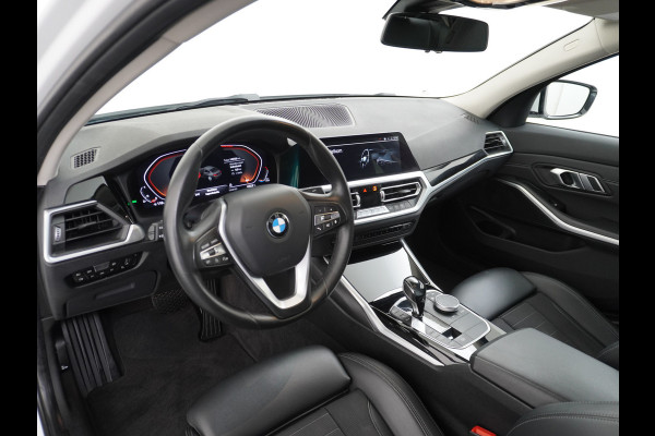 BMW 3-serie 320i Aut8 Sport Line Executive Apple Carplay Android Auto Ecc Navi-Pro Trekhaak Bluetooth Cruise Control Led Regen-Licht Sensor  Dim.Spiegel Live cockpit pro Shadow-line glans Opbergpakket