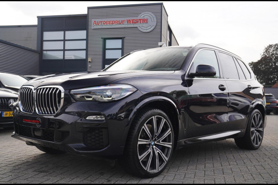 BMW X5 XDrive45e High Executive | Massage | Panorama | Luxe Leder | Stoelkoeling | Adaptieve Cruise | origineel NL | M-pakket |