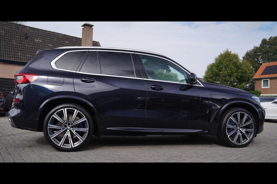 BMW X5 XDrive45e High Executive | Massage | Panorama | Luxe Leder | Stoelkoeling | Adaptieve Cruise | origineel NL | M-pakket |