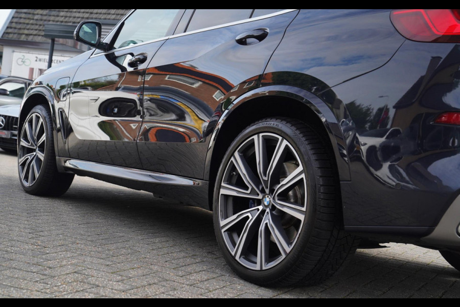 BMW X5 XDrive45e High Executive | Massage | Panorama | Luxe Leder | Stoelkoeling | Adaptieve Cruise | origineel NL | M-pakket |