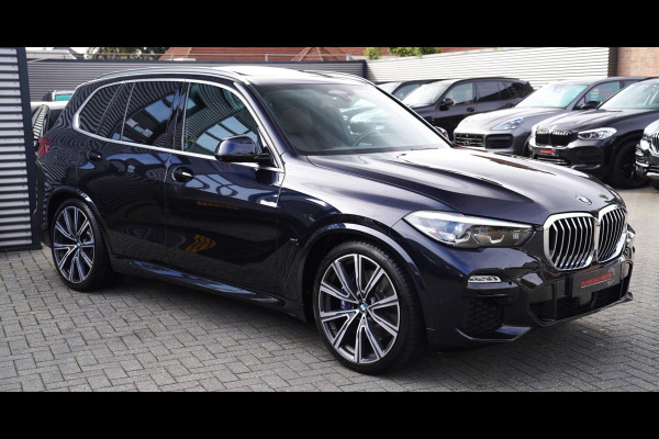 BMW X5 XDrive45e High Executive | Massage | Panorama | Luxe Leder | Stoelkoeling | Adaptieve Cruise | origineel NL | M-pakket |