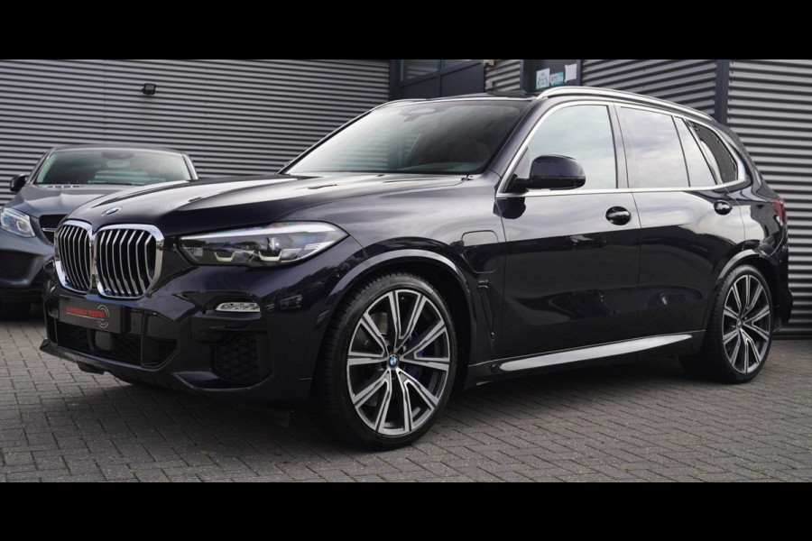 BMW X5 XDrive45e High Executive | Massage | Panorama | Luxe Leder | Stoelkoeling | Adaptieve Cruise | origineel NL | M-pakket |