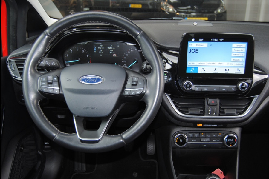 Ford Fiesta  || 6 maanden garantie garantie 1.0 EcoB. Titanium Apple Carplay!