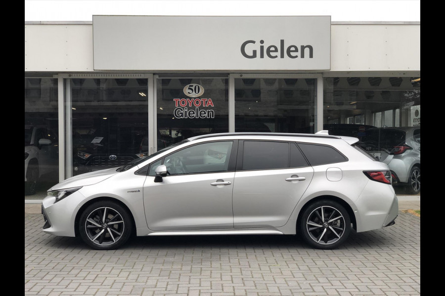 Toyota Corolla Touring Sports 2.0 Hybrid 184pk Dynamic | Navigatie, Parkeersensoren, Privacy glass, Keyless, Apple CarPlay/Android Auto, 17 inch