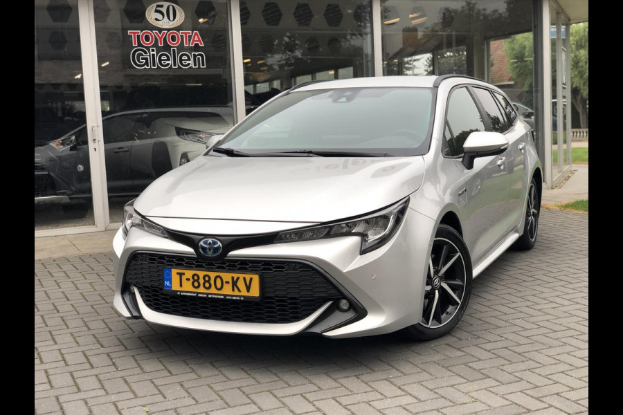 Toyota Corolla Touring Sports 2.0 Hybrid 184pk Dynamic | Navigatie, Parkeersensoren, Privacy glass, Keyless, Apple CarPlay/Android Auto, 17 inch