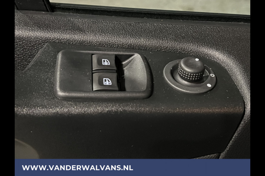 Renault Trafic 2.0 dCi 120pk L2H1 Euro6 Airco | Navigatie | Imperiaal | Trekhaak | Cruisecontrol | LED Parkeersensoren, Bijrijdersbank