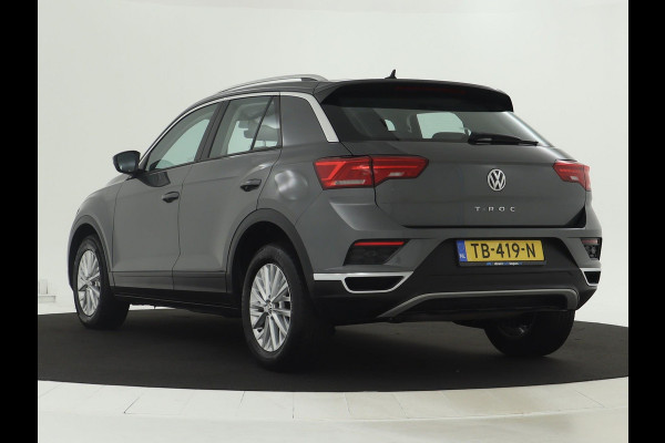 Volkswagen T-Roc 1.0 TSI Style Business NAVI | Carplay | Dealer Onderhouden