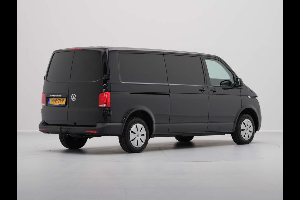 Volkswagen Transporter 2.0 TDI L2H1 28 Economy Business Navi via App Trekhaak Cruise Pdc