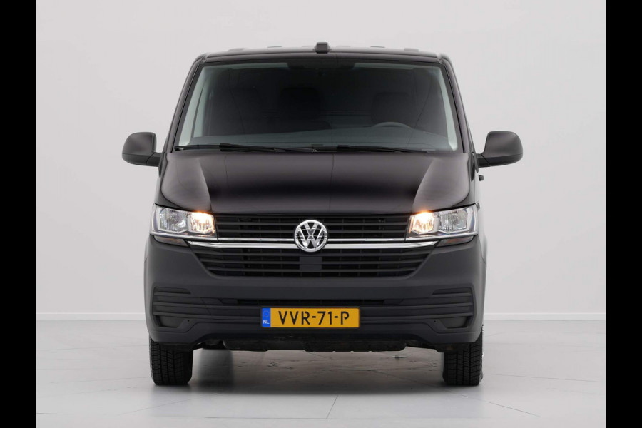 Volkswagen Transporter 2.0 TDI L2H1 28 Economy Business Navi via App Trekhaak Cruise Pdc