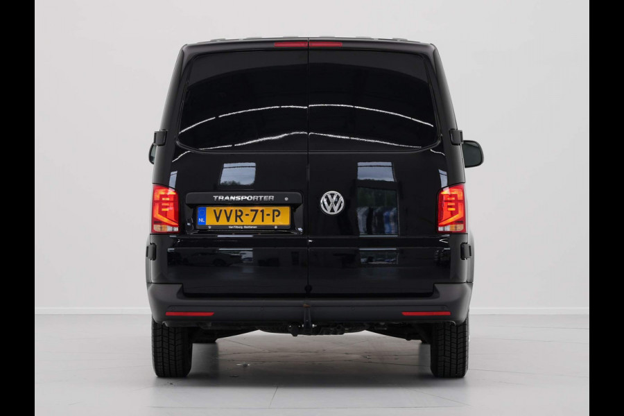 Volkswagen Transporter 2.0 TDI L2H1 28 Economy Business Navi via App Trekhaak Cruise Pdc