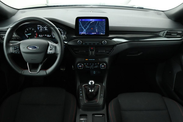 Ford Focus 1.5 EcoBoost ST Line | Bang & Olufsen | Trekhaak | Keyless | DAB+ | Climate control | Carplay | PDC | Navigatie