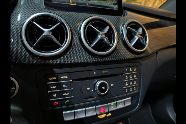 Mercedes-Benz B-Klasse B 200 AMG Line Garantie Panoramadak Xenon Camera Cruise Leder Rijklaar