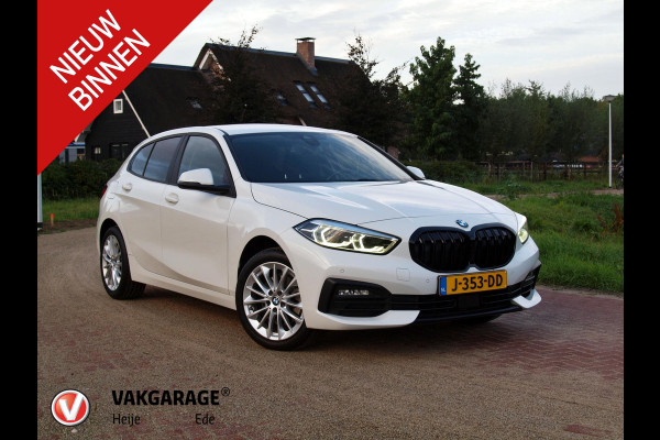 BMW 1-serie 118i Executive Edition | Automaat | Apple Carplay | Led koplampen | Navigatie | NL-Auto |