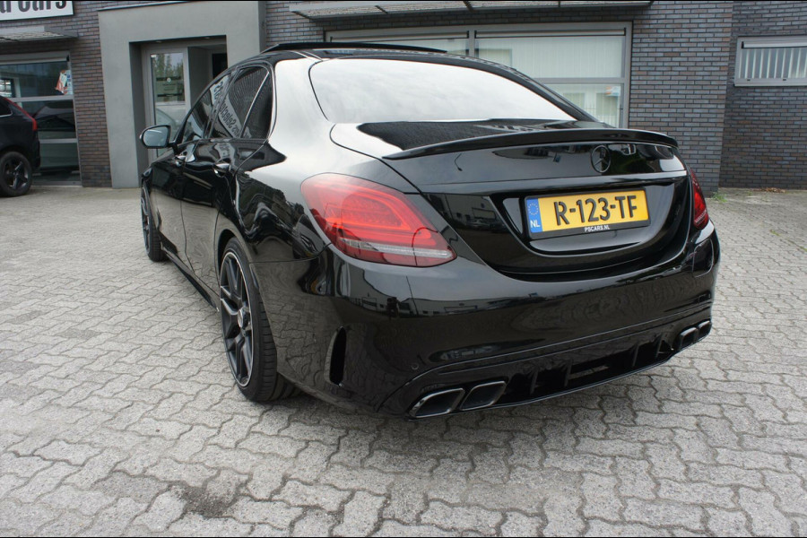 Mercedes-Benz C-Klasse 300 e AMG 63 Pack CarPlay|Camera|Panorama