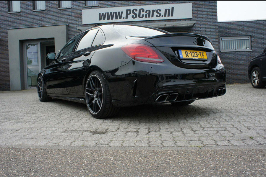 Mercedes-Benz C-Klasse 300 e AMG 63 Pack CarPlay|Camera|Panorama