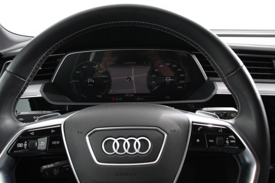 Audi e-tron 55 Quattro Advanced S-Line | Navigatie | 360* Camera | Side/Lane Assist | Head Up Display | Virtuele Buitenspiegels | 21 Inch Lichtmetaal |