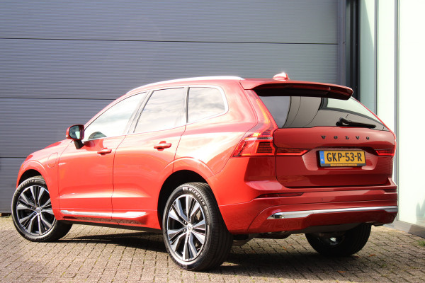 Volvo XC60 2.0 Recharge T6 AWD Ultimate Dark | Luchtvering | H&K | Trekhaak | Head-Up | GOOGLE | Long range