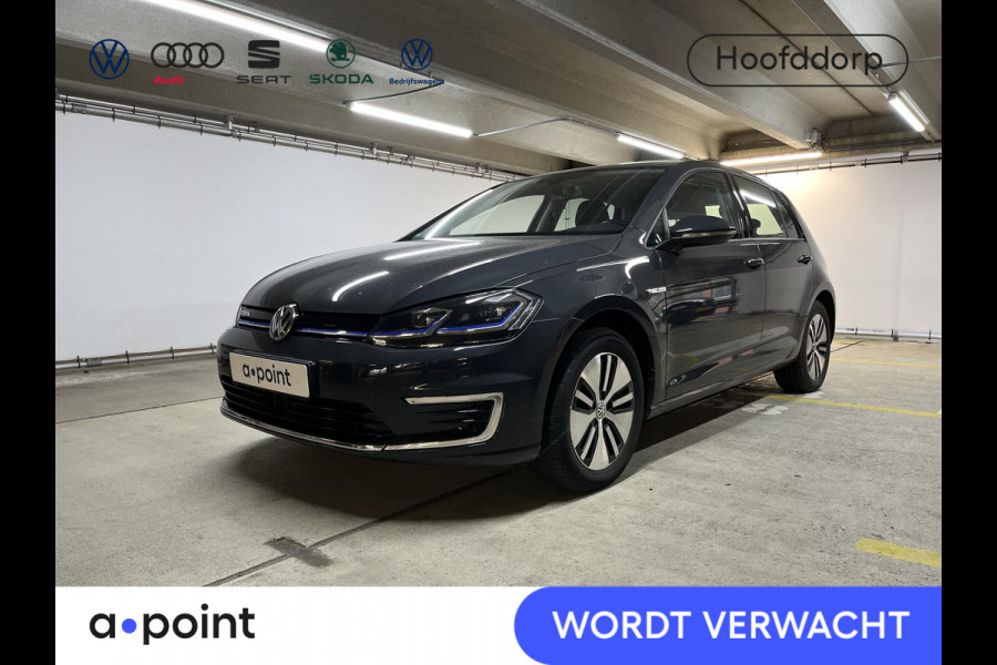 Volkswagen e-Golf e-Golf 136 pk | Navigatie | Parkeersensoren | Adaptieve cruise control | Autom. airco | LED koplampen |