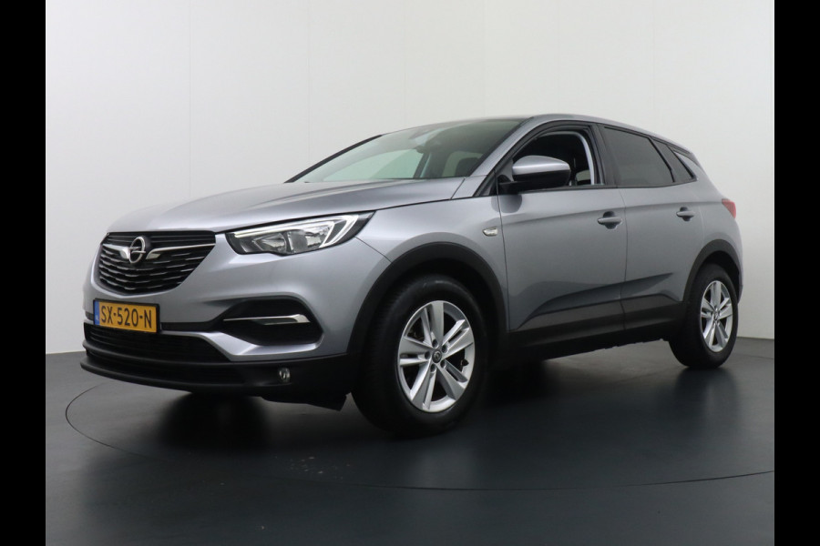 Opel Grandland X T131PK Apple Carplay Android Auto Navi Ecc Bluetooth DAB PDC Lane Assist Regen-licht Sensor Cruise Control LMV Led Elec. Ramen e Navi 5.0 IntelliLink Grootlicht-assistent Verkeersbord detectie Wifi Online Edition 100% Dealeronderhouden 1e eigenaar EURO 6  Orig.NL auto!