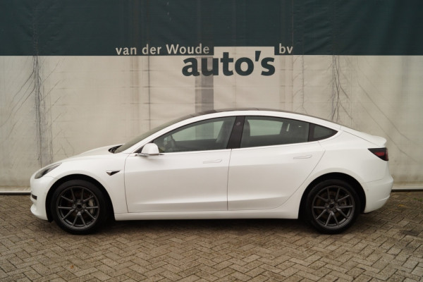 Tesla Model 3 Standard RWD Plus 60kWh 238pk -LEER-PANO-CAM-