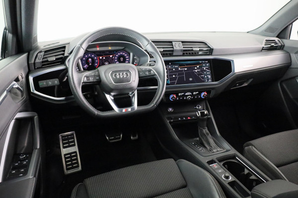 Audi Q3 35 TFSI S Line 150pk | Keyless | Camera | Virtual cockpit | Afgevlakt stuur