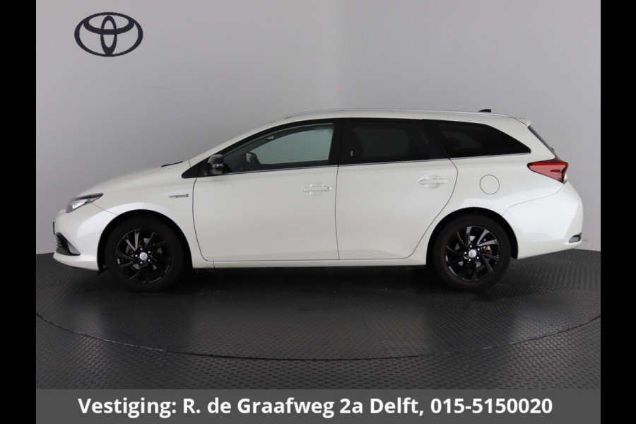 Toyota Auris Touring Sports 1.8 Hybrid Dynamic Sport | Navigatie | Camera | Cruise Control |