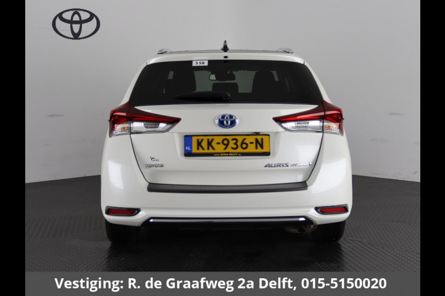 Toyota Auris Touring Sports 1.8 Hybrid Dynamic Sport | Navigatie | Camera | Cruise Control |