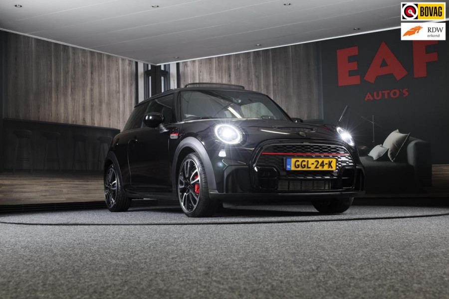 MINI Mini 2.0 John Cooper Works JCW / 231 PK / AUT / HK / Head Up / Navi / Virtual Cockpit / Open Panoramadak / Led / Pdc / 17 Inc