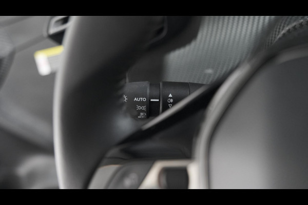 Peugeot 208 PureTech 100 Allure | Camera | Apple Carplay | Parkeersensoren | Stoelverwarming