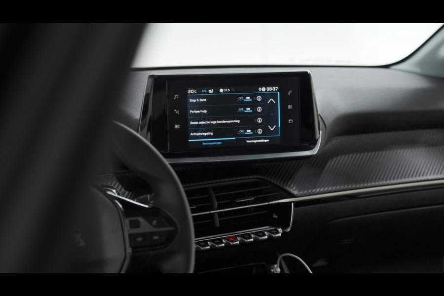 Peugeot 208 PureTech 100 Allure | Camera | Apple Carplay | Parkeersensoren | Stoelverwarming