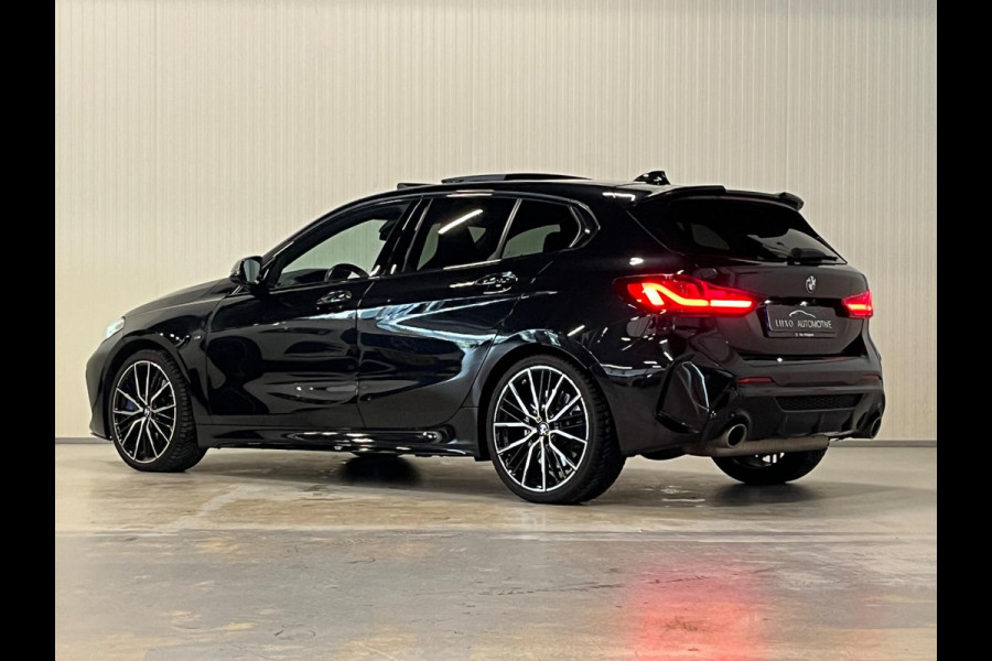 BMW 1-serie M135i xDrive | PANO | HARMAN KARDON | ACC | HUD | KUIPSTOEL | CAMERA