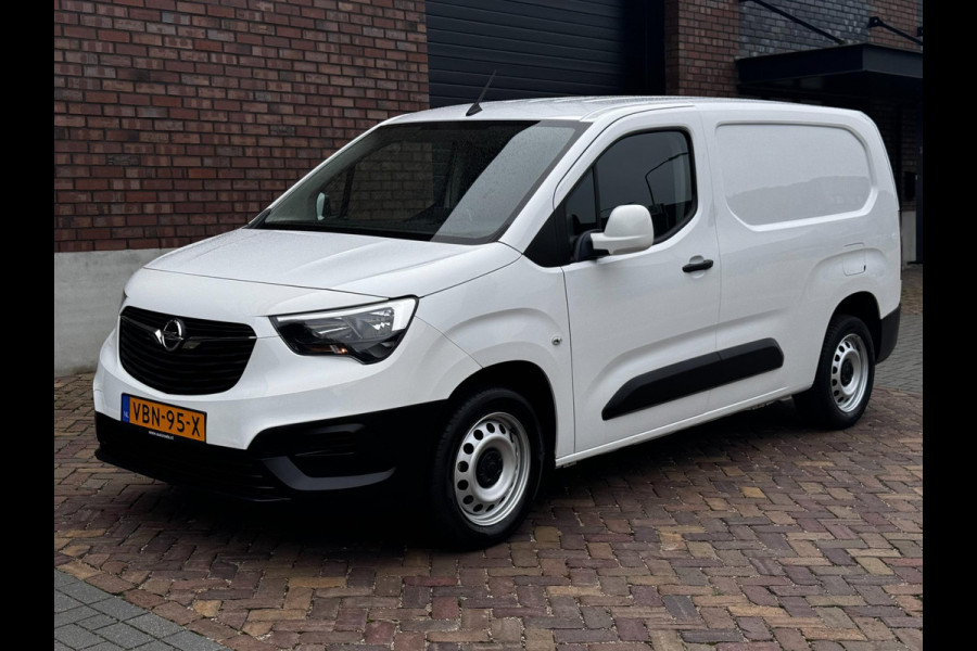 Opel Combo 1.6D L2H1 Edition / 100 PK / Navigatie / Cruise control / Parkeersensoren / 1e Eigenaar / NED-Combo