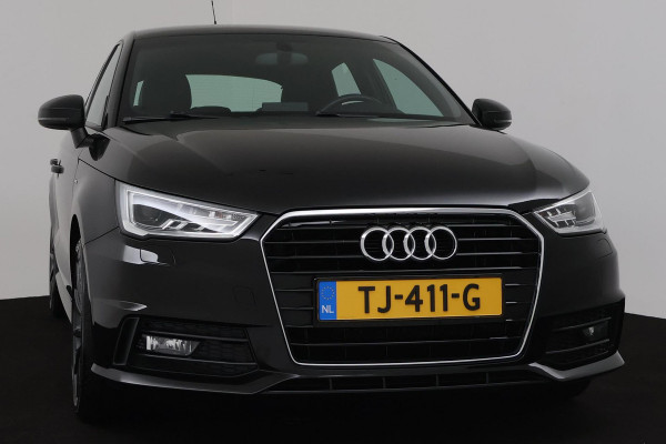 Audi A1 Sportback 1.0 TFSI Advance Sport Automaat (NAVIGATIE, PARKEERSENSOREN, CRUISE, NL-AUTO, GOED ONDERHOUDEN)