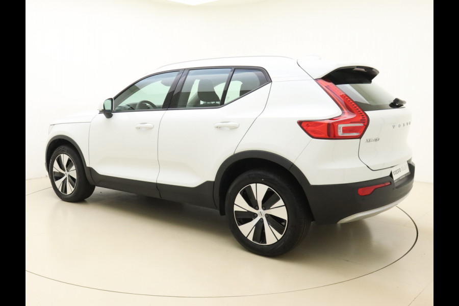 Volvo XC40 1.5 T2 Business Pro | Cruise control adaptief | Parkeersensor achter | Keyless entry |