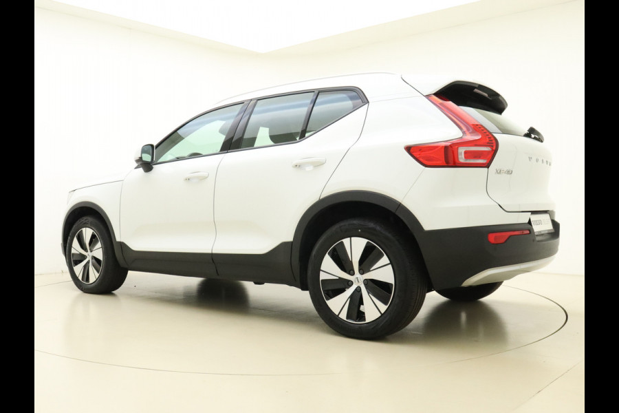 Volvo XC40 1.5 T2 Business Pro | Cruise control adaptief | Parkeersensor achter | Keyless entry |