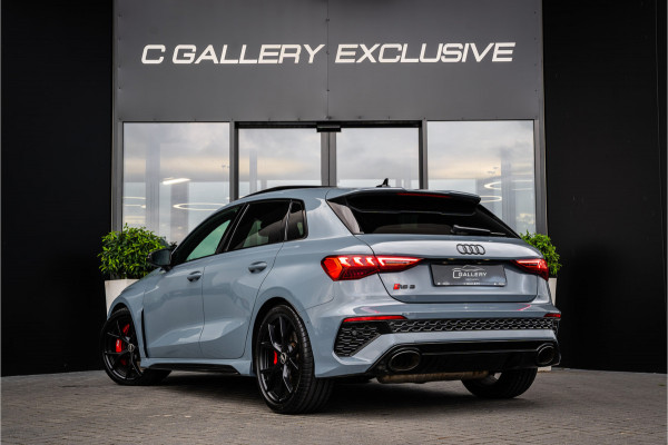 Audi RS3 Sportback 2.5 TFSI quattro - Panorama | B&O | HUD | Memory