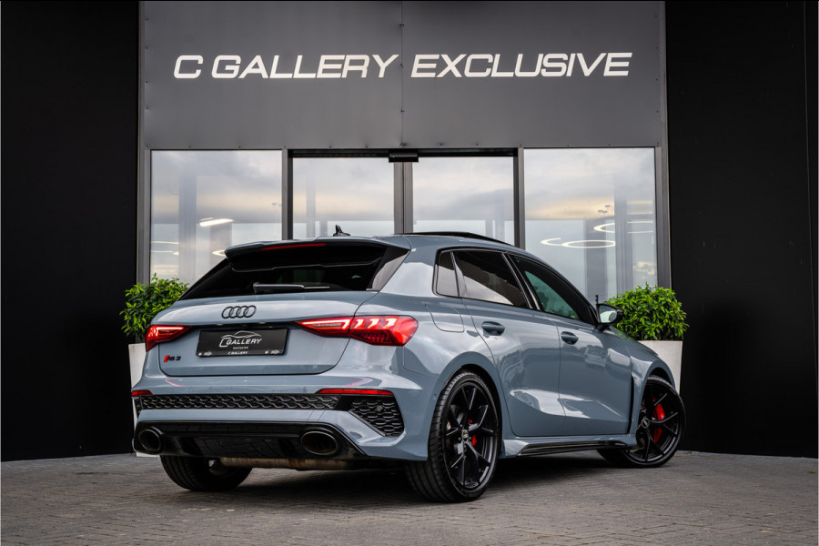 Audi RS3 Sportback 2.5 TFSI quattro - Panorama | B&O | HUD | Memory