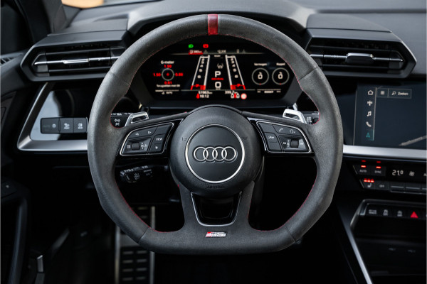 Audi RS3 Sportback 2.5 TFSI quattro - Panorama | B&O | HUD | Memory