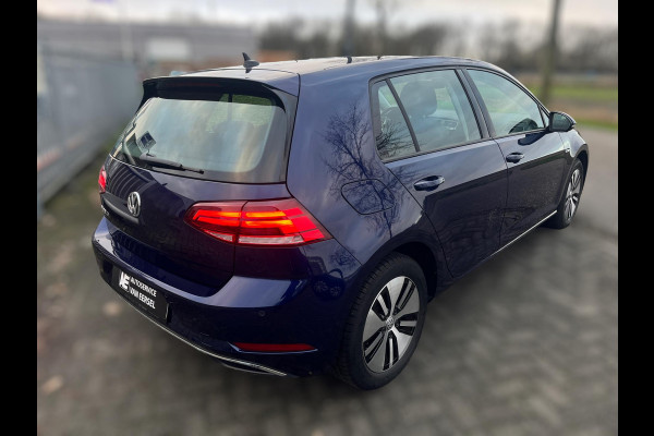 Volkswagen e-Golf 1E EIGENAAR / ACC / WARMTEPOMP / BTW / ECC / PDC / CARPLAY / NAVIGATIE MET NAVIREM