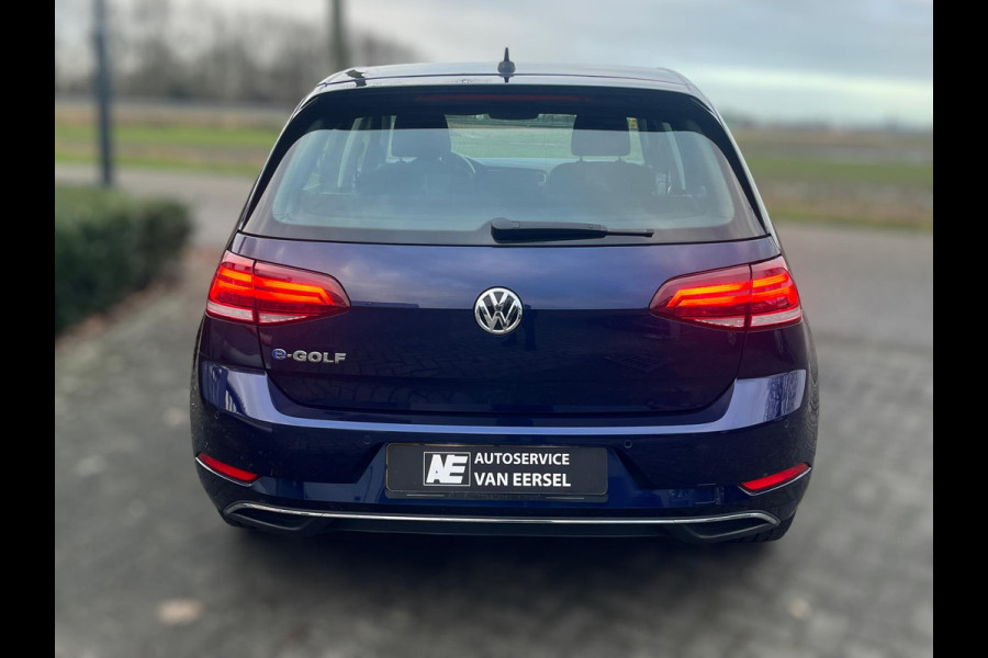 Volkswagen e-Golf 1E EIGENAAR / ACC / WARMTEPOMP / BTW / ECC / PDC / CARPLAY / NAVIGATIE MET NAVIREM