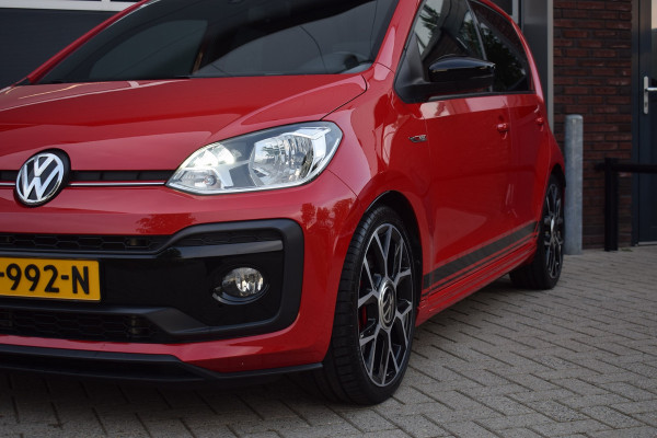 Volkswagen up! GTI 1.0 TSI 116pk | Origineel NL | Pano | Beats | Camera