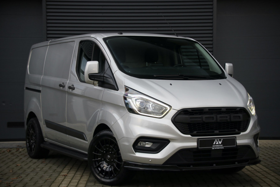 Ford Transit Custom 300 2.0 TDCI | Camera | CarPlay | Raptor Edition | Stoelverwarming | 3-zitter | Trekhaak | PDCV+A | Airco | 3-Zitter | Nieuwe APK | Onderhoudsbeurt