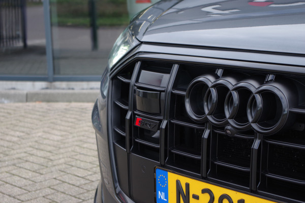 Audi SQ7 4.0 TDI Q7 435 K Quattro 7p, Panoramadak, Trekhaak, 4-Wielsturing, BOSE, Laser-LED, 22" LM